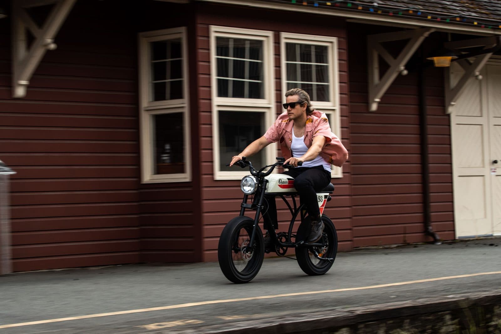 Michael Blast Outsider on the trail