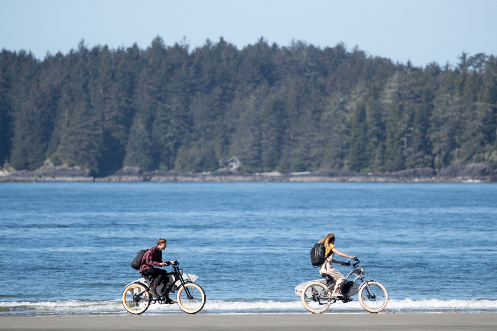 Michael Blast Vacay — modern café racer electric bike