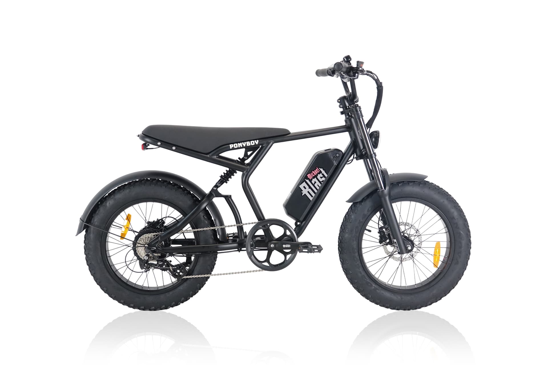 Ponyboy Full Suspension fitted with the fenders set