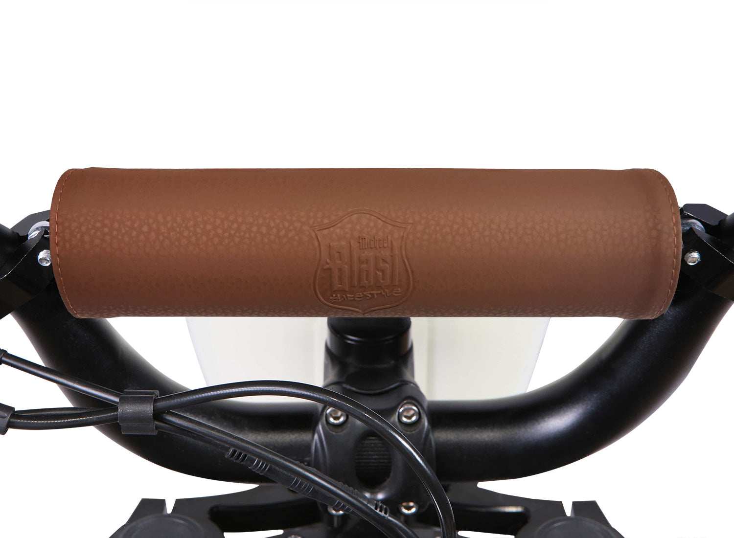 Outsider - Bumper Brown